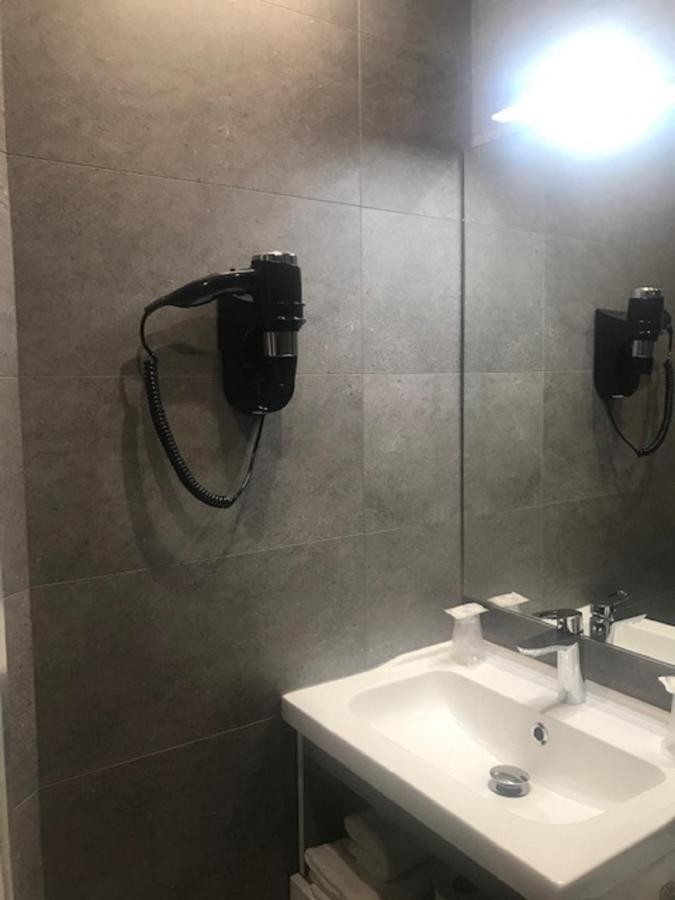 De Bordeaux Hotel 2*